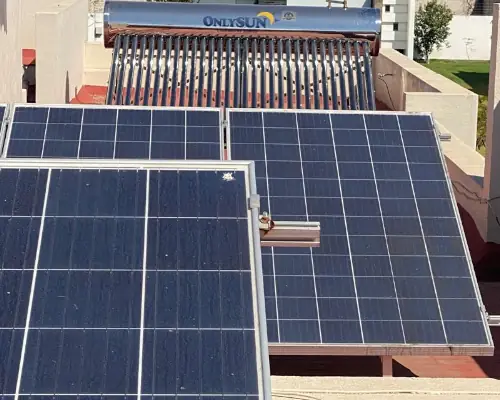 Sistema Fotovoltaico, Zamora, Michoacán.