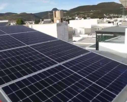 Sistema Fotovoltaico, Colonia Los Naranjos